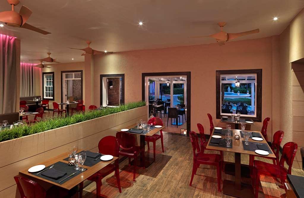 Melia Braco Village Trelawny Ресторант снимка